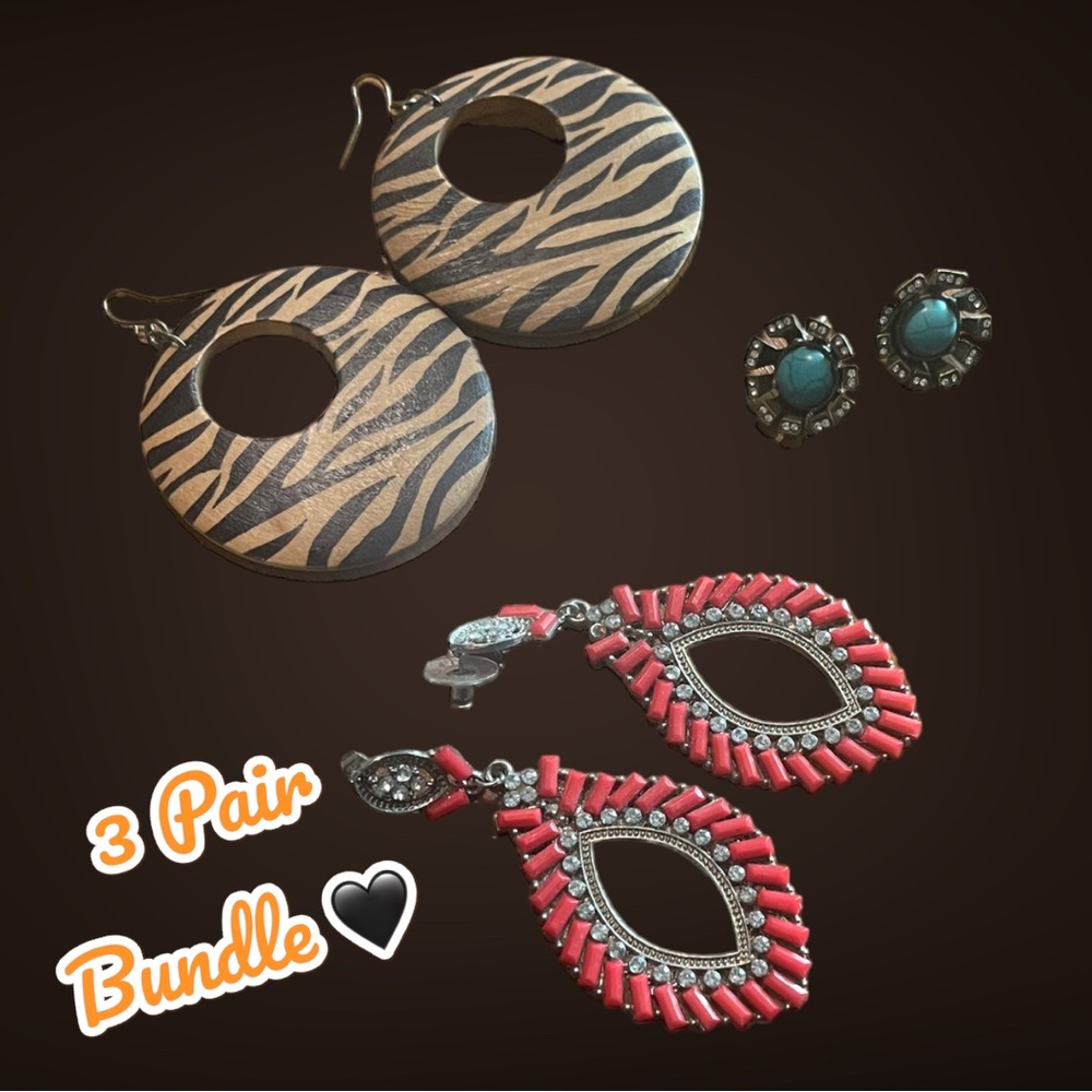 Earring Bundle 3 Pair 🖤